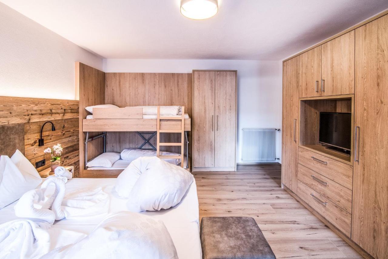 Apartments Heidenberger Delle Scuole Коле Изарко Екстериор снимка