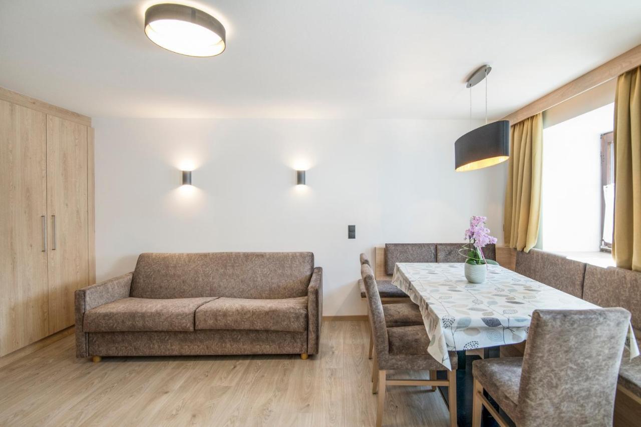 Apartments Heidenberger Delle Scuole Коле Изарко Екстериор снимка